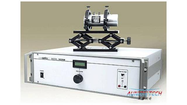 ConOptics Low voltage electro-optic modulator (Transverse Pocker Box)