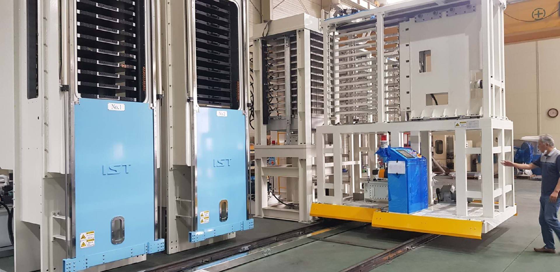 Laminated products (FR4, HDI) multilayer boards