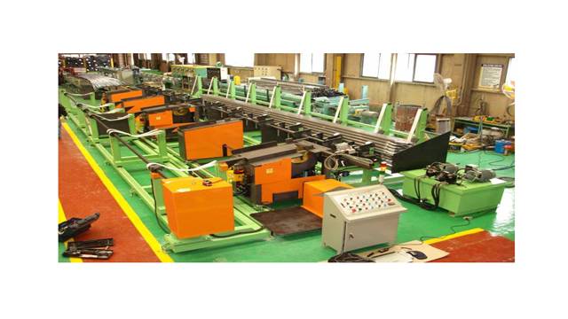 Cold drawn pipe end cutting machine