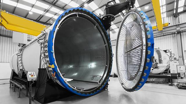 Autoclaves for carbon fiber