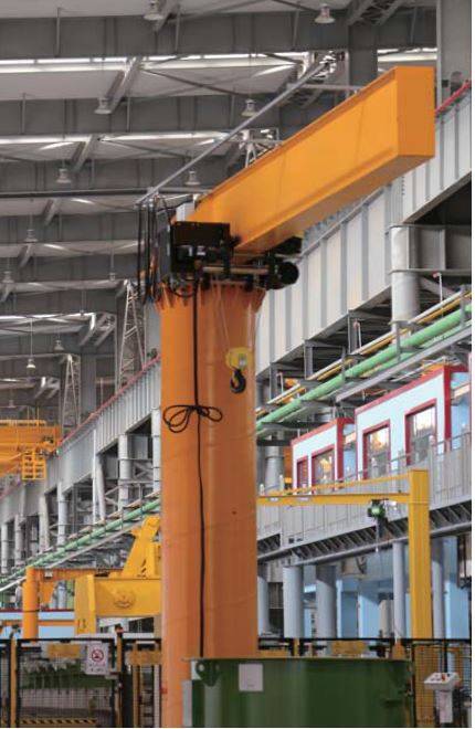 Station crane