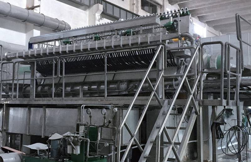 Hydraulic Headbox with Dilution Water CD Profle Control