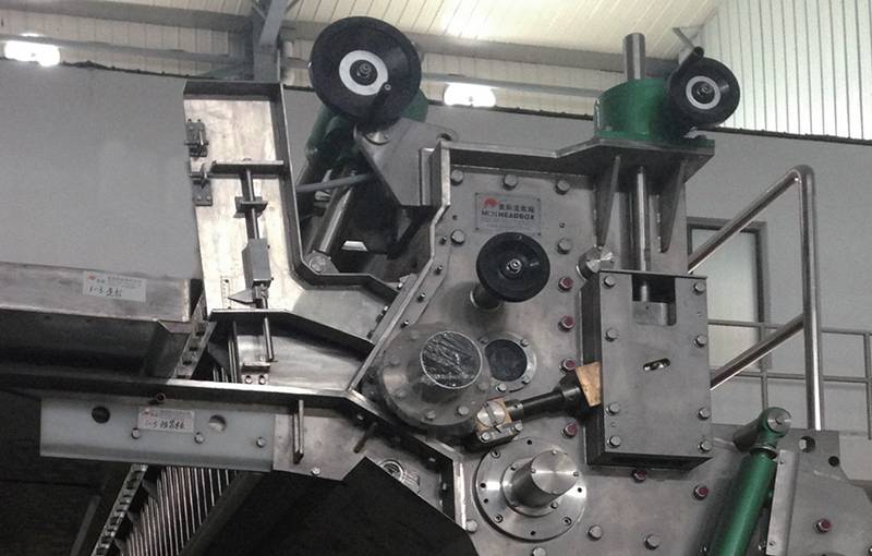 Wide Range Air-cushioned Turbulent Channel Headbox