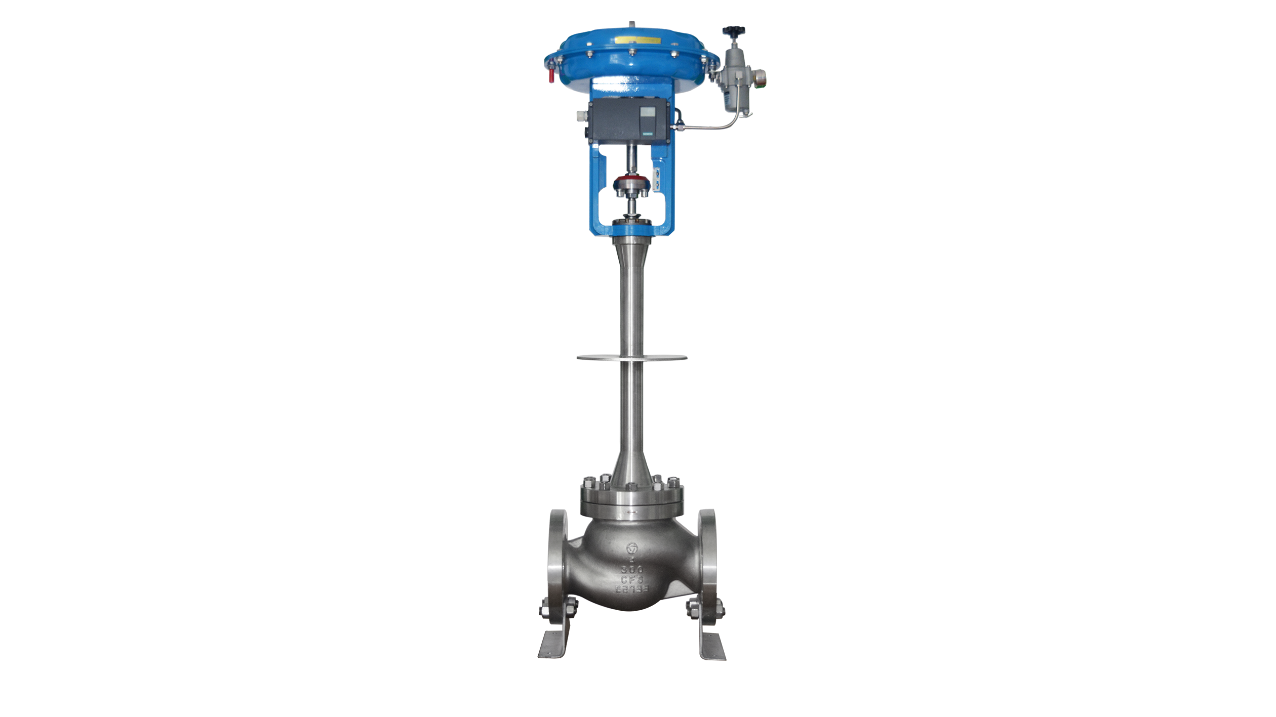 Ultra-low temperature low noise pneumatic control valve