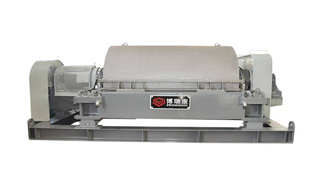 Horizontal scroll decanter centrifuge of LW890