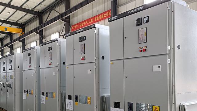 SMPC high-voltage reactive power on-site compensation device