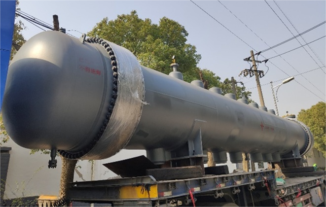 Oil slurry heat exchanger