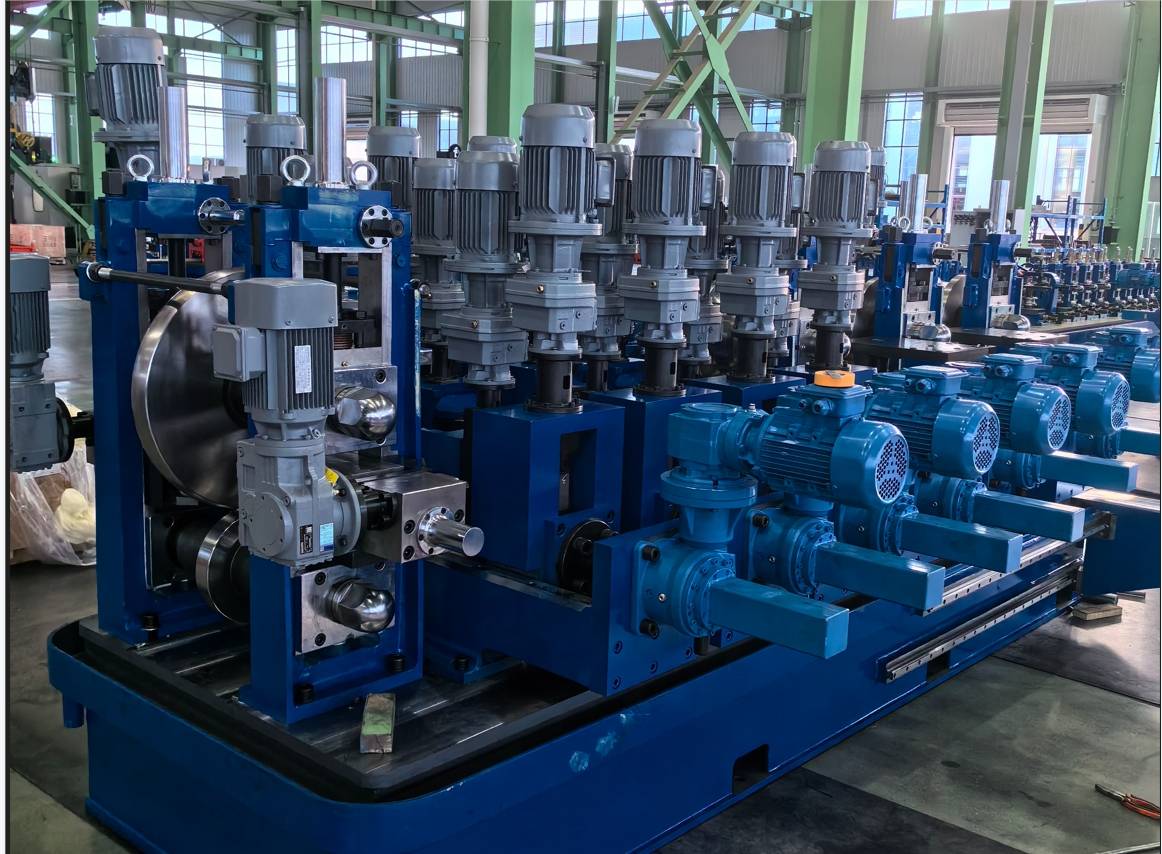 DFT DIRECT FORMING TO SQUIARE TUBE MILL LINE