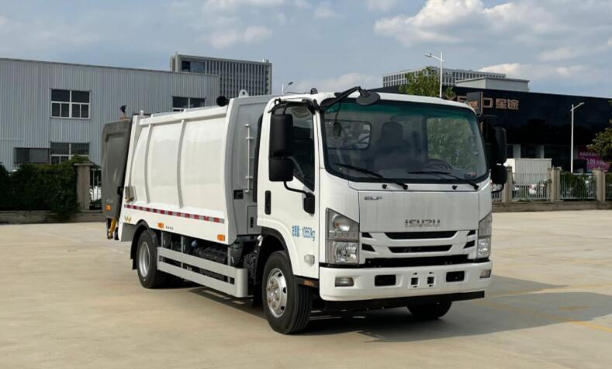 Compression garbage trucks YD5111ZYSQLE6