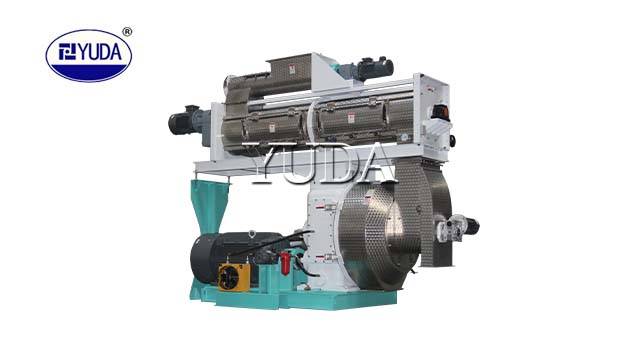 Ruminant feed pellet machine