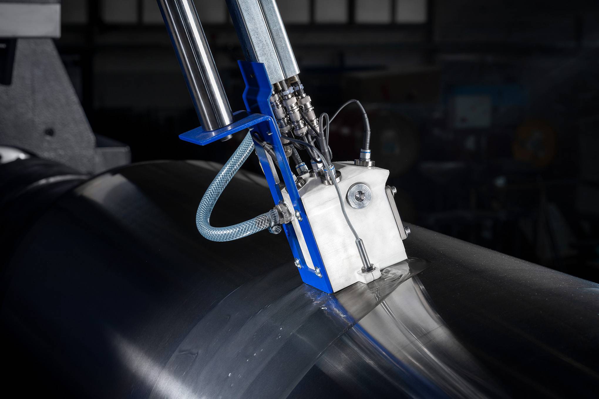 Reliable roll inspection with ultrasonic technology