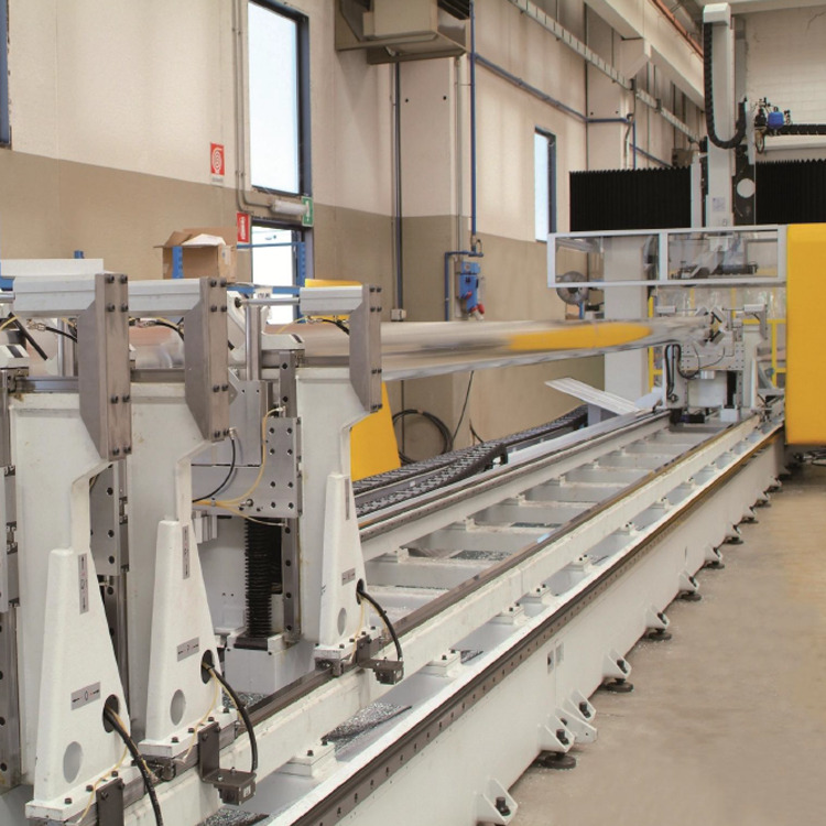 CNC equipment in the field of luxury yachts