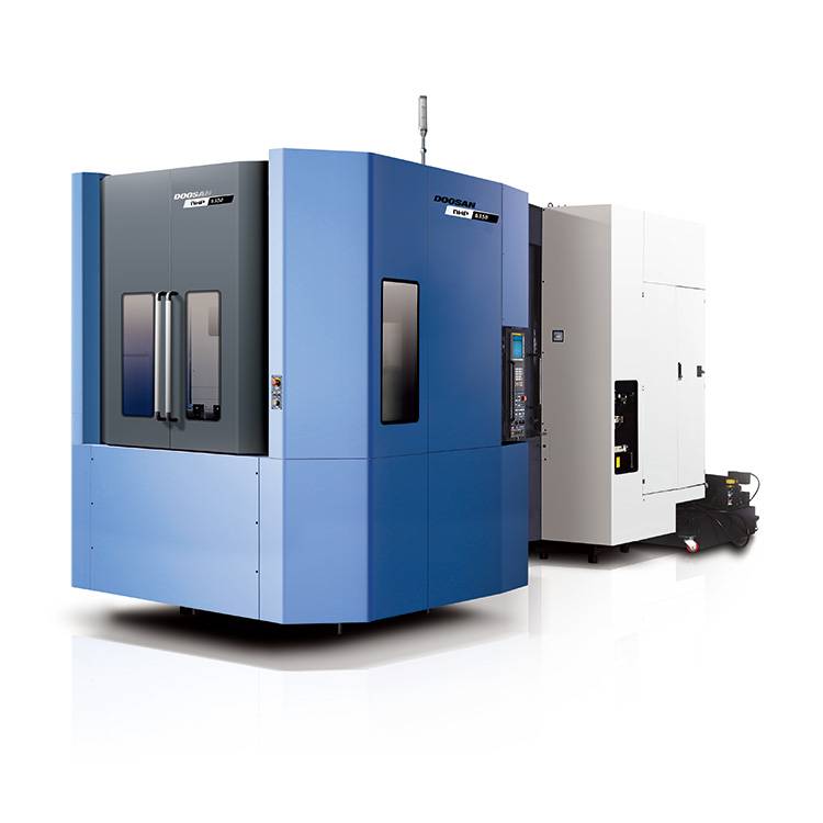 Horizontal machining center