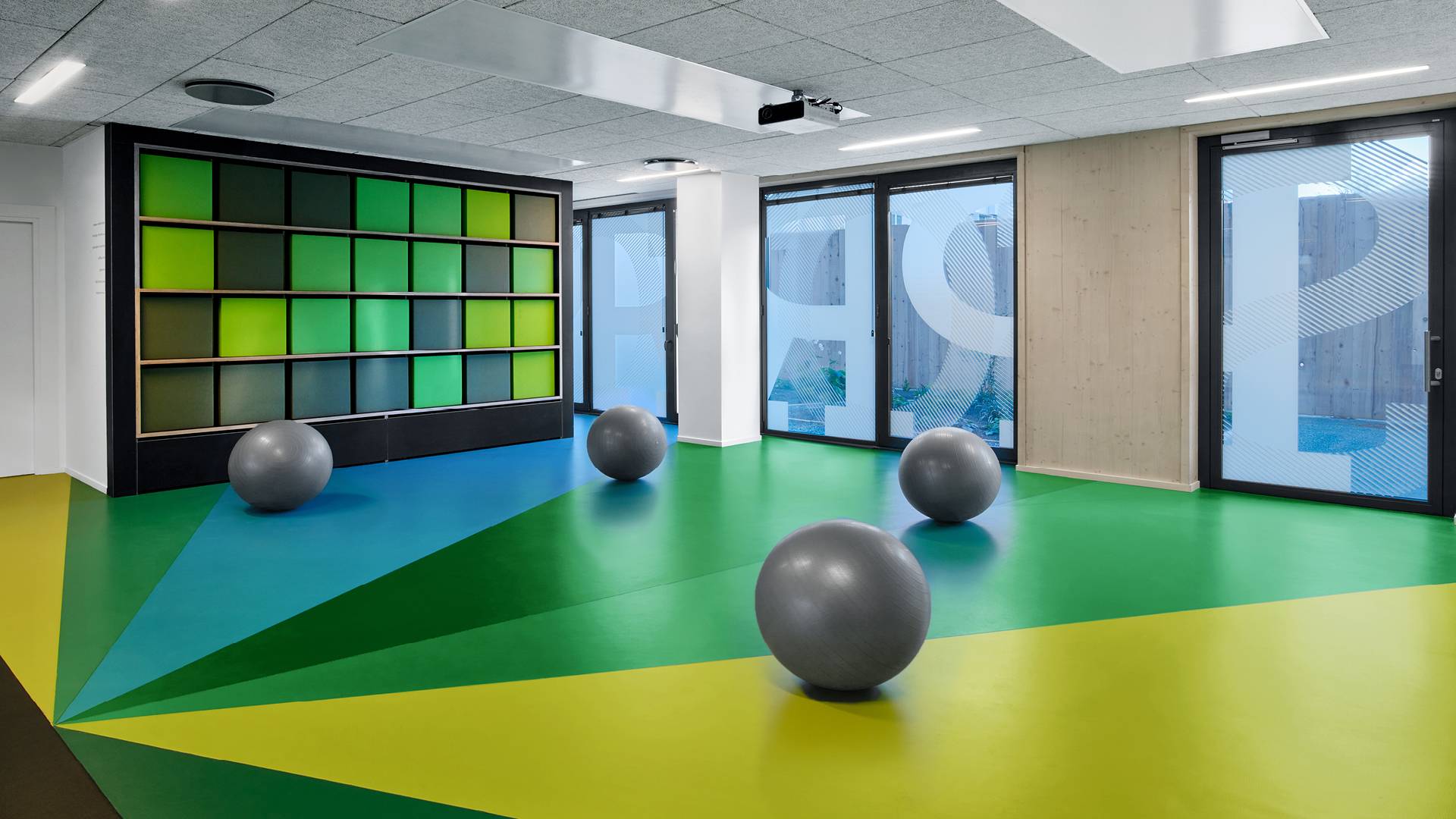 Heterogeneous Flooring