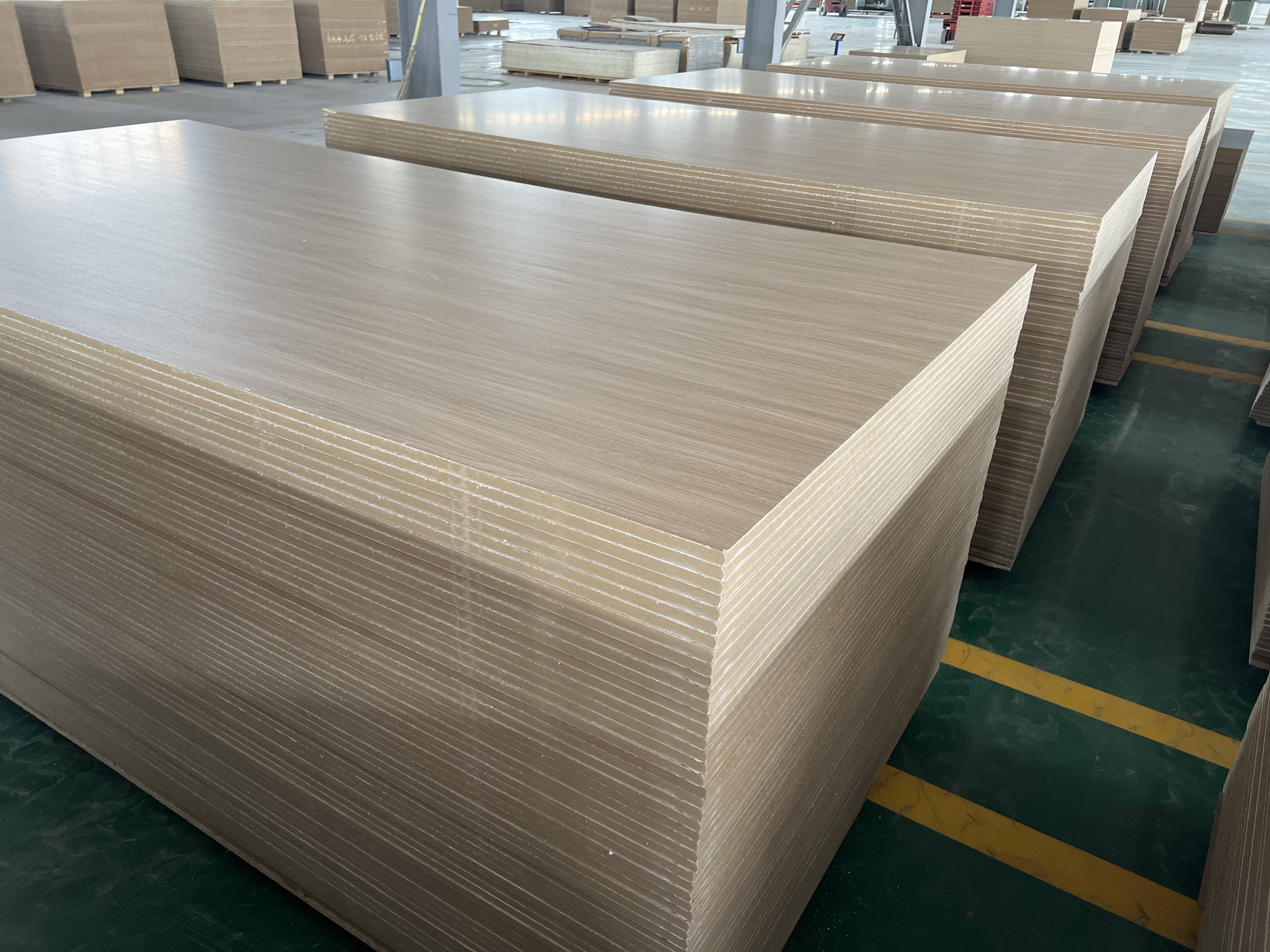 Ordinary and Waterproof Melamine MDF