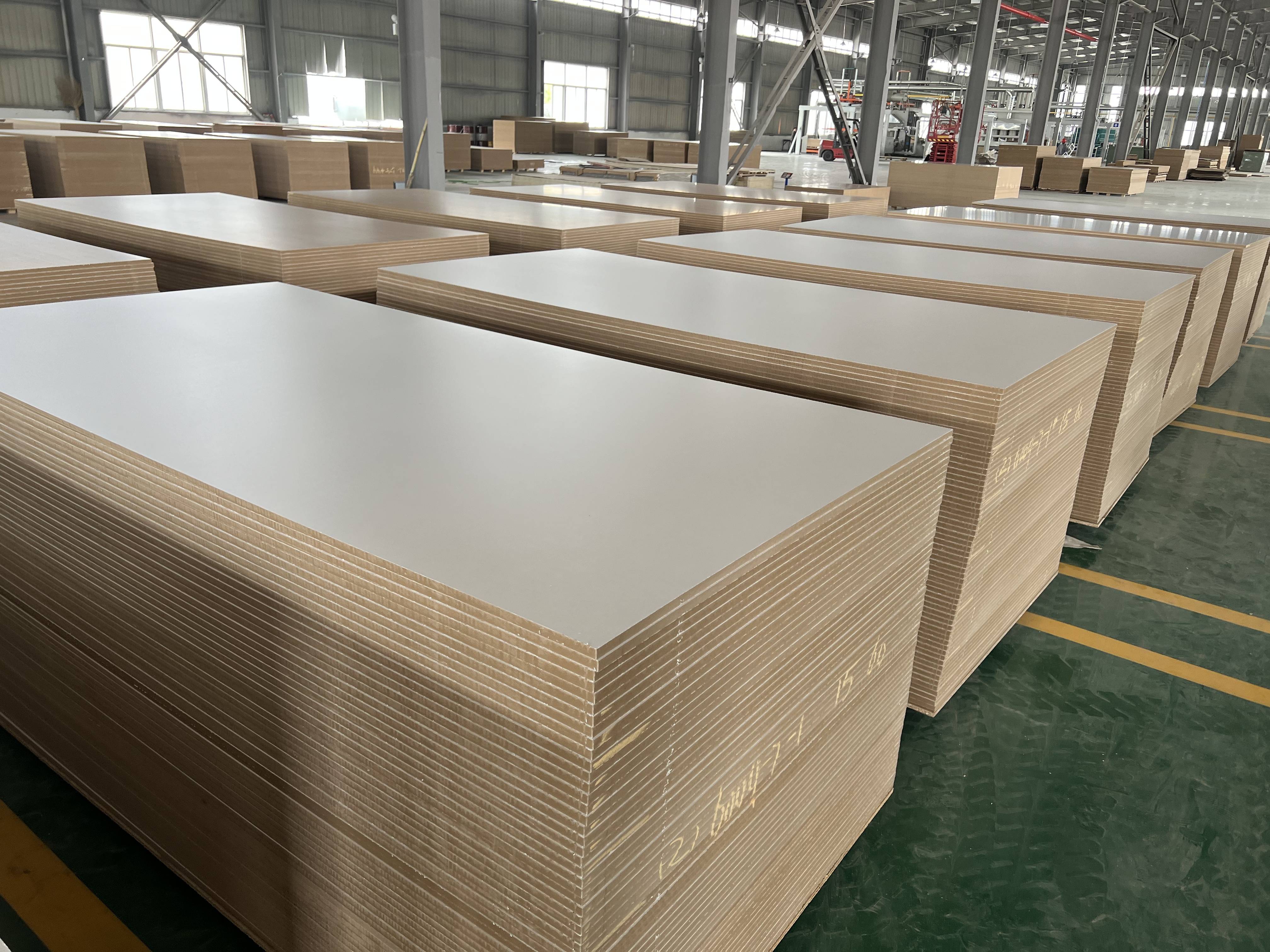Ordinary and Waterproof Melamine MDF